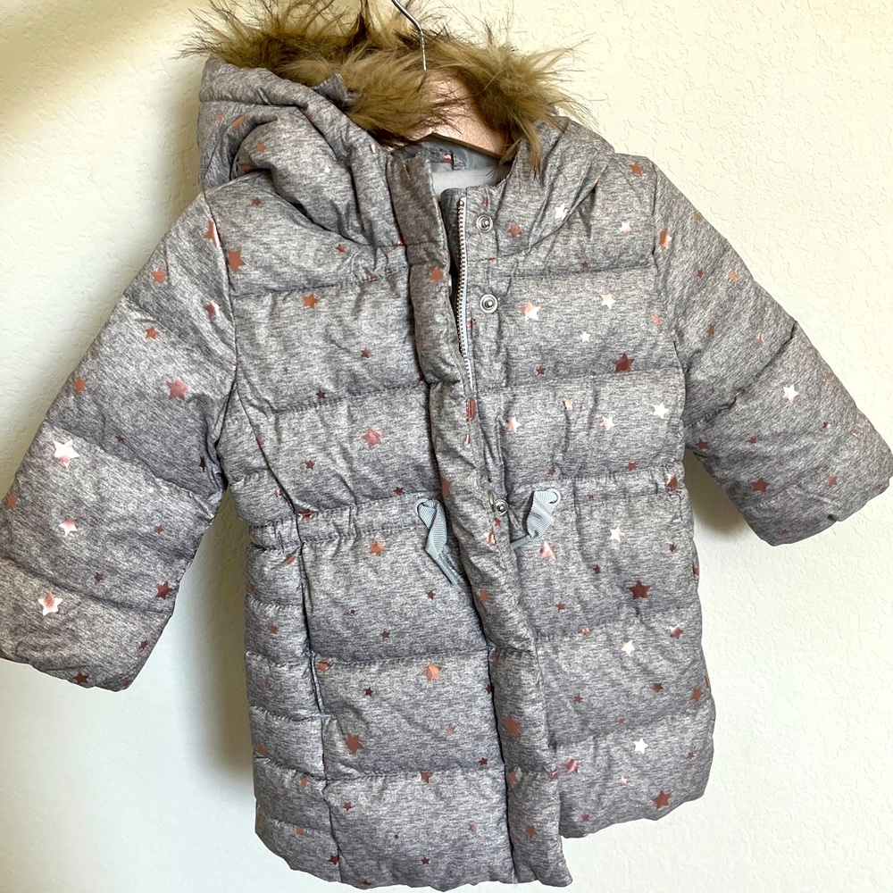 18-24M WARM and comfortable GAP jacket for winter and fall for toddlers.